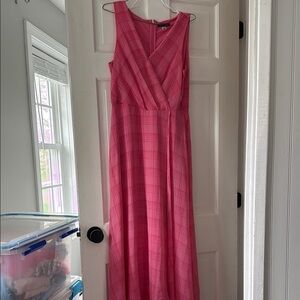 Elegant Pink Sleeveless Dress